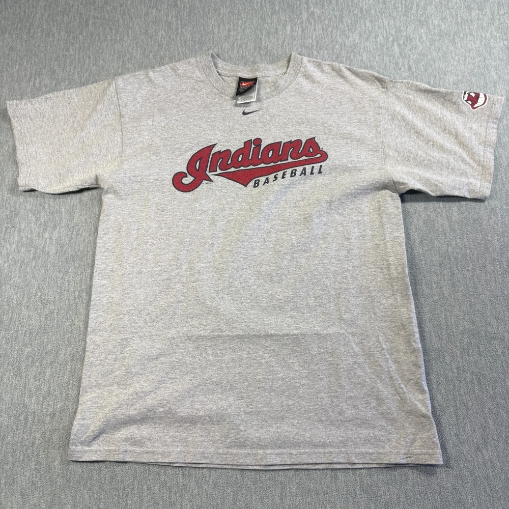 Nike Shirt Mens Medium Gray Cleveland Indians Baseball Graphic Crew Neck Tee VTG